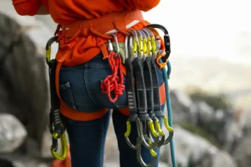 5 Fatores Essenciais para Escolher as Calças Ideais de Escalada em Regiões Tropicais