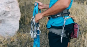 Fatores Essenciais para Escolher as Calças Ideais de Escalada em Regiões Tropicais